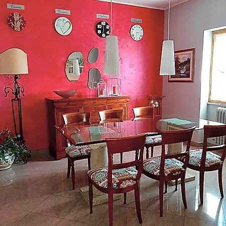 לינה וארוחת בוקר Le Camerette Di Edda 3*